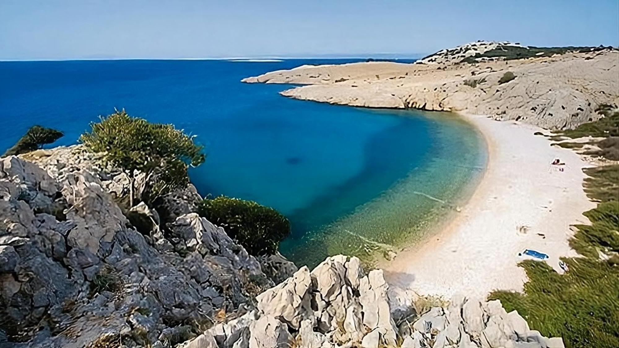 Eola Leisure Rooms Stara Baška Екстериор снимка